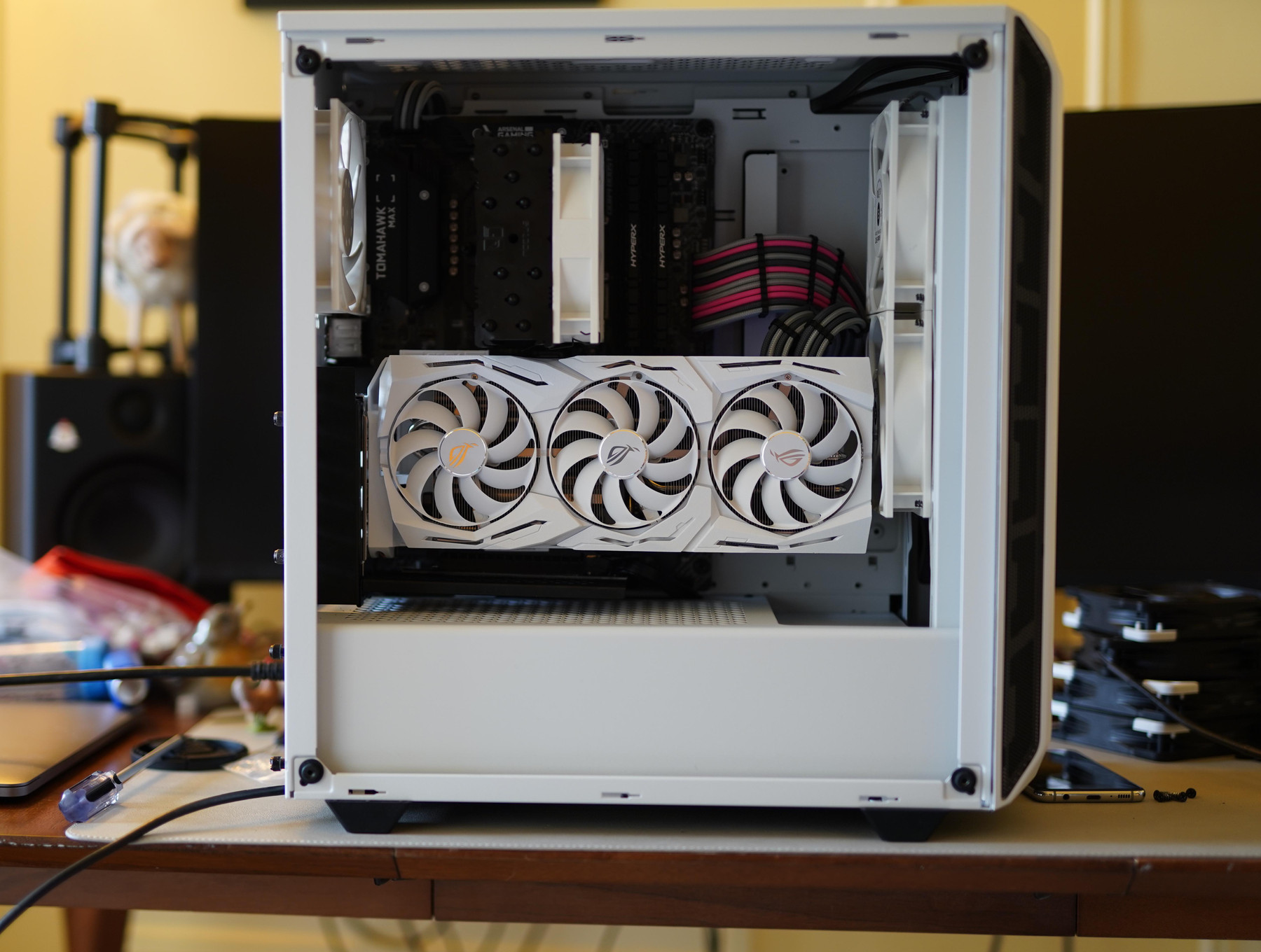 An image with filename: wxhuzhfvf3o41.jpg